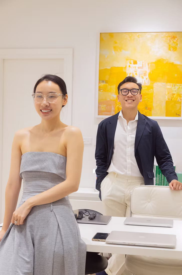 Việt Nguyễn Hữu — Visual Branding Consultant